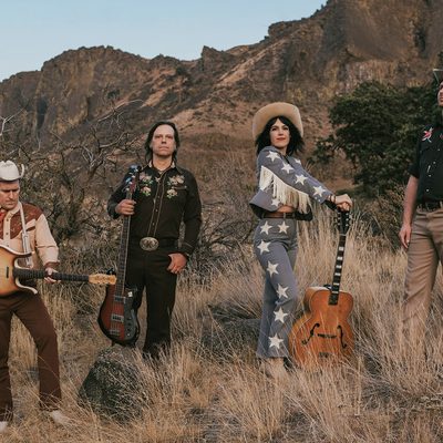 Jenny Don't & The Spurs