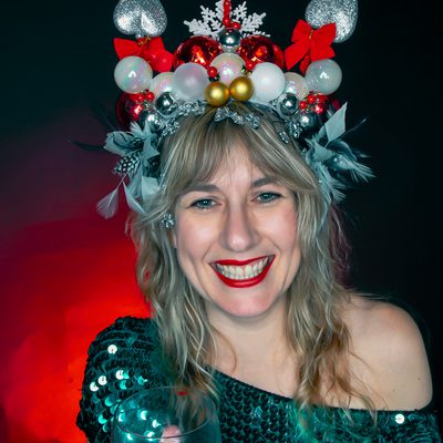 The Makers' Table - Christmas Crowns and Conversations